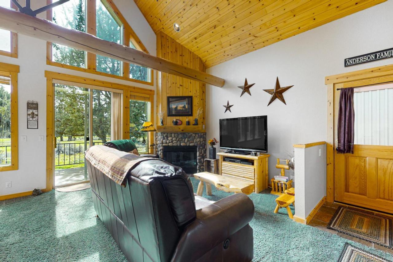 Cinnamon Teal Chalet Redmond Exterior foto